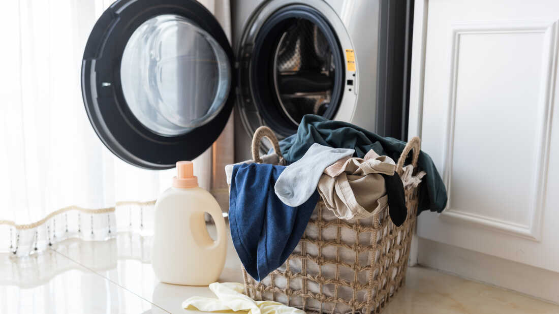 Save Time and Money with Self-Service Laundry: A Step-by-Step Guide